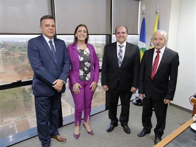 Foto da Notícia: OAB Nacional recebe proposta de projeto-piloto para Mato Grosso
